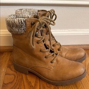 Seven Dials Tan Combat Boot Rugged Sole Knit Cuff Women 7